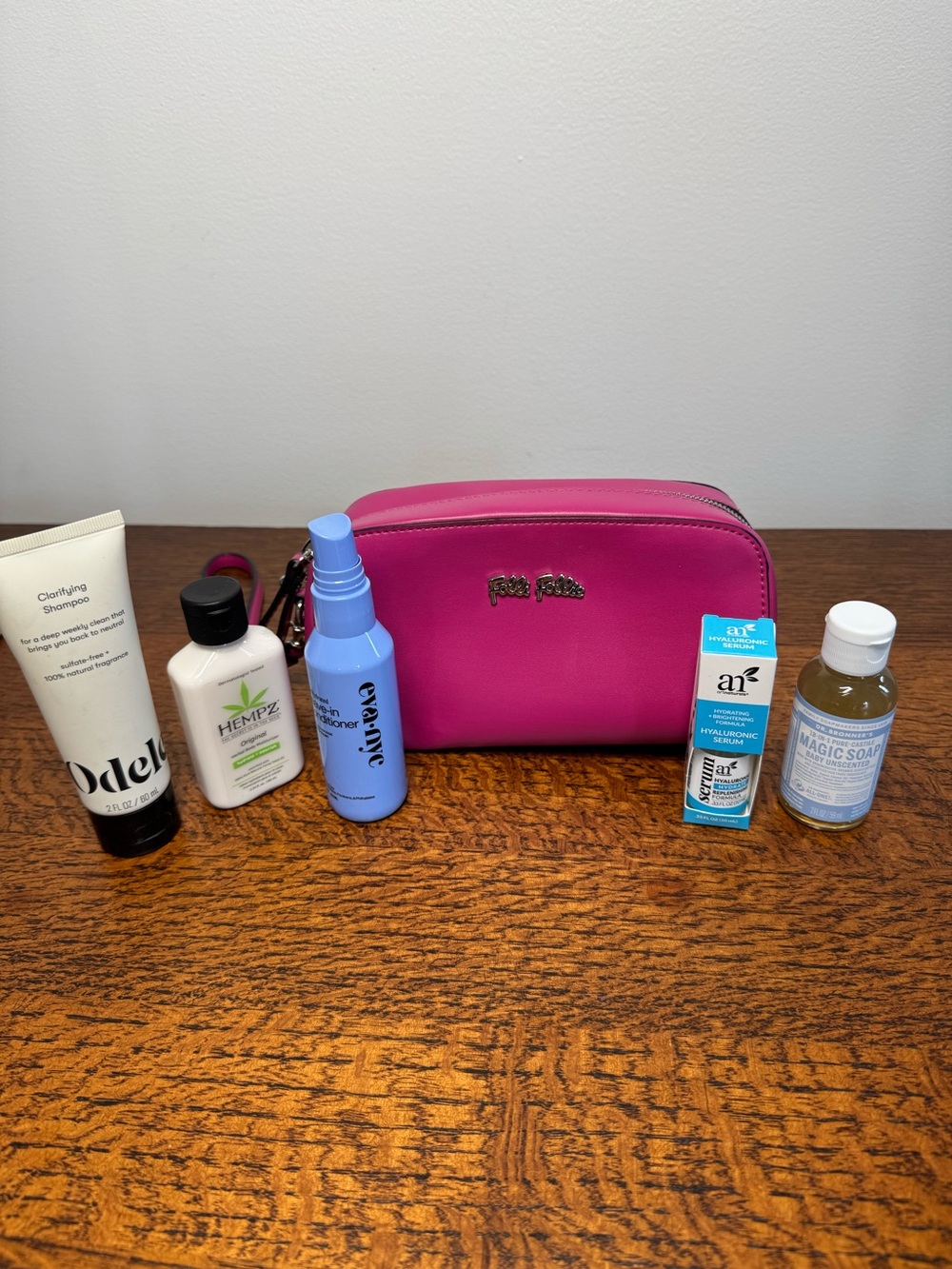 Folli Follie Vegan Leather Wristlet Cosmetic Pouch w/Additional Beauty Items